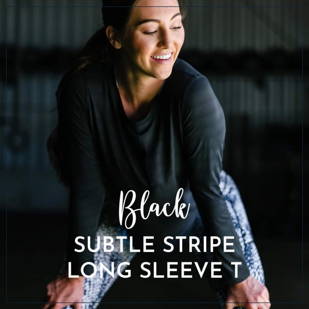 Small Black Subtle Long Sleeve NWT